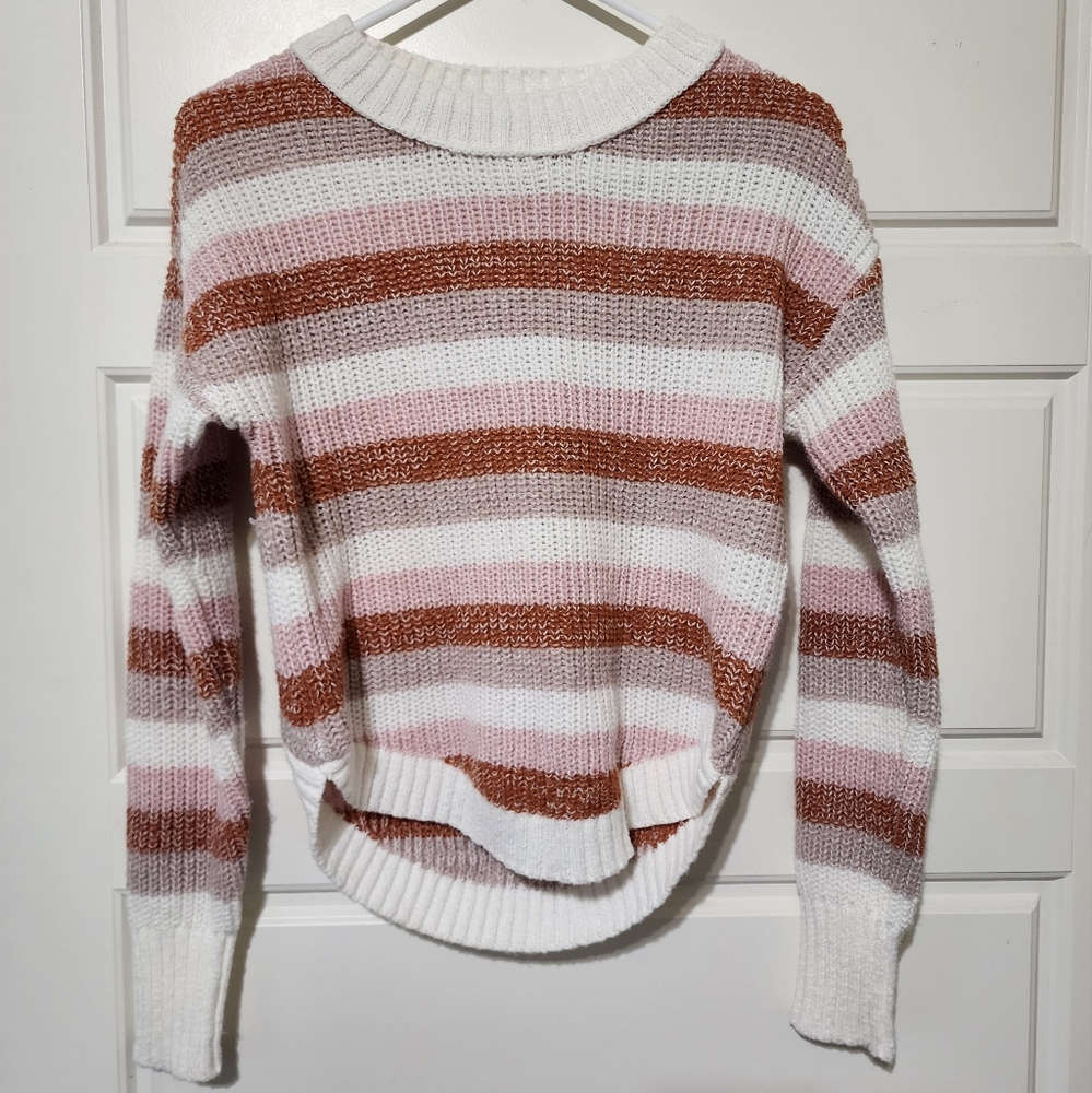 SO Brand Xsmall Sweater